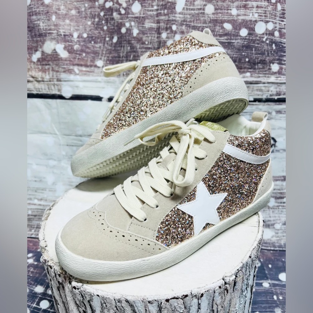 Daisy glitter Rose gold shoes size 8 nwob